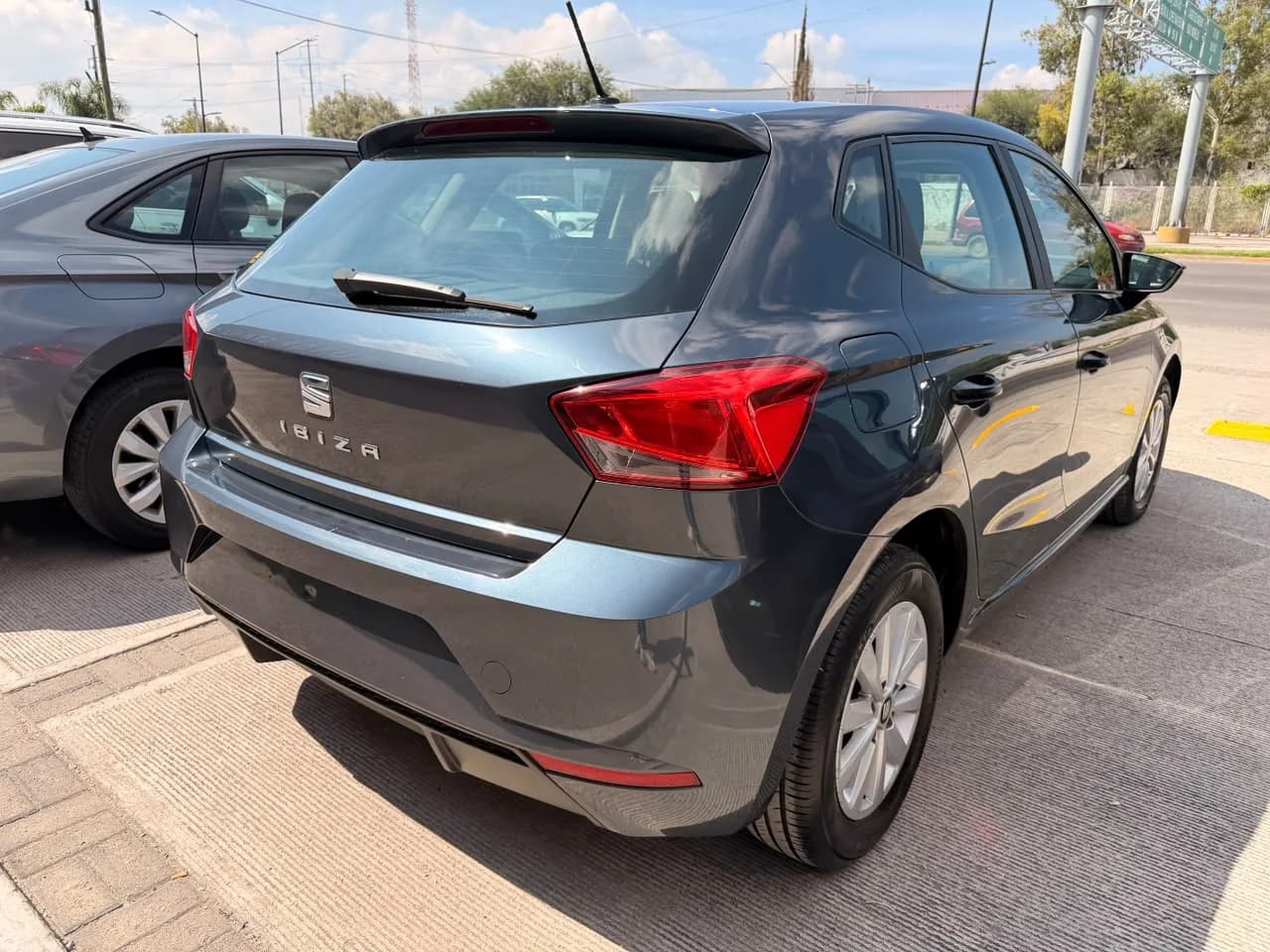 SEAT SEAT IBIZA REFERENCE 2021 - imagen 4