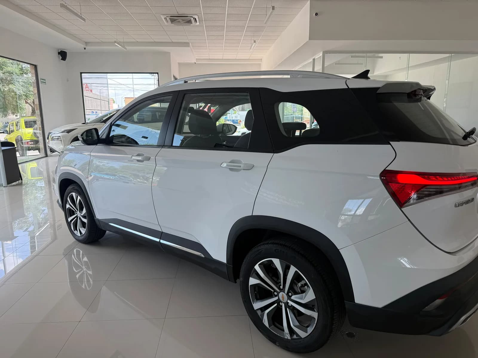 Chevrolet CHEVROLET CAPTIVA 2024 - imagen 3