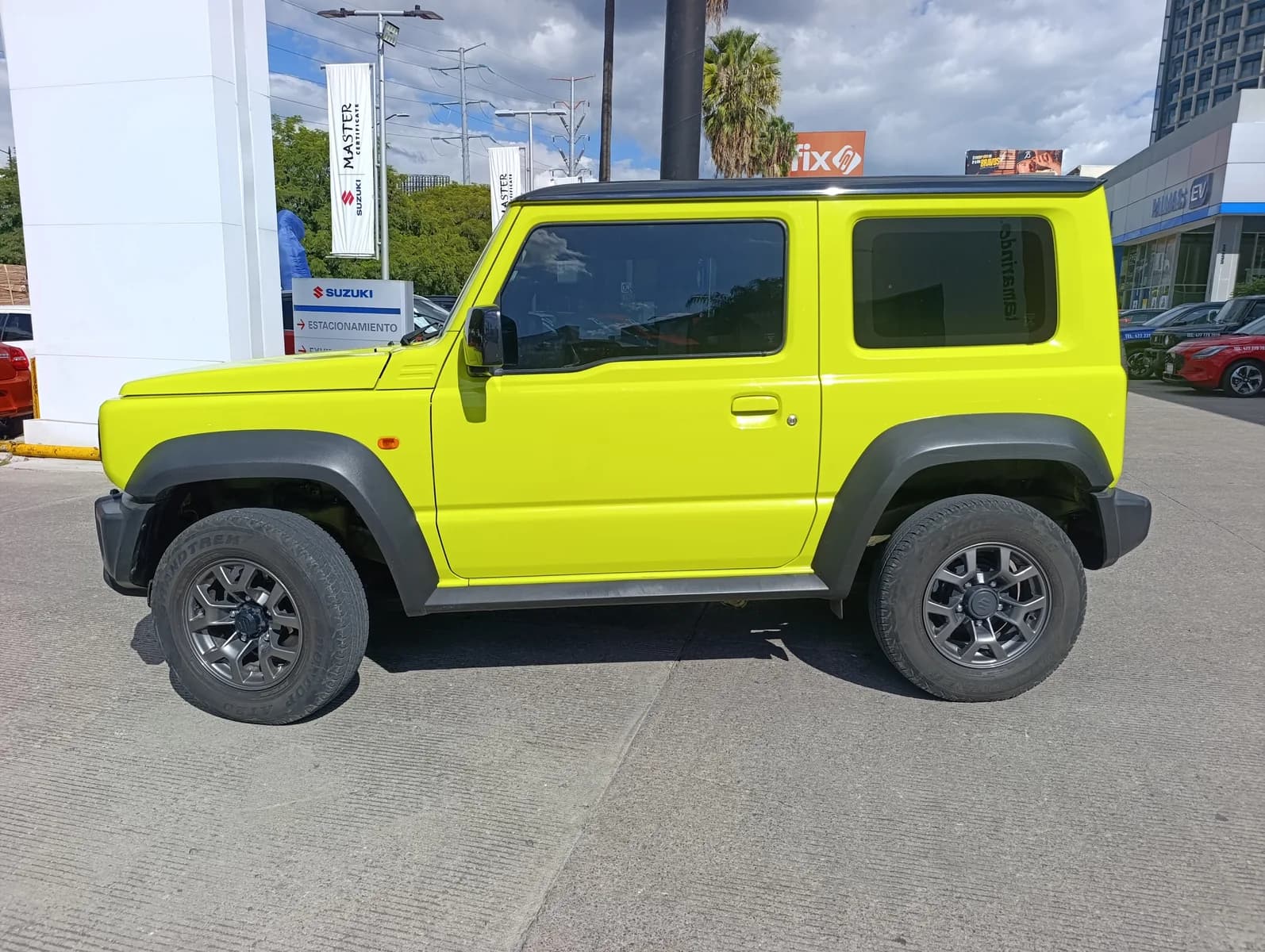 Suzuki SUZUKI JIMNY GLX AT BIT 2022 - imagen 3