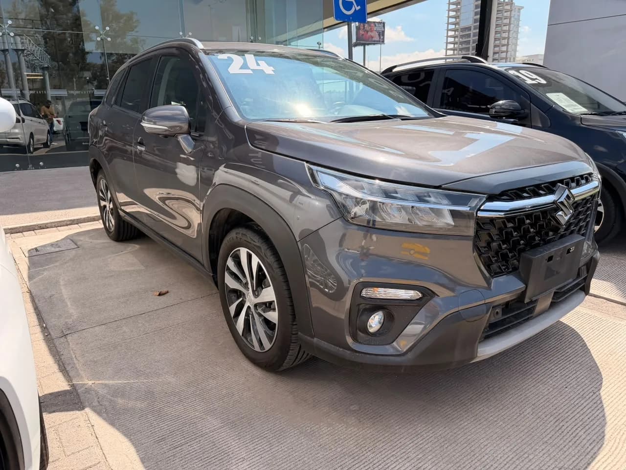 Suzuki SUZUKI S-CROSS GLX BOOSTERJET 2024